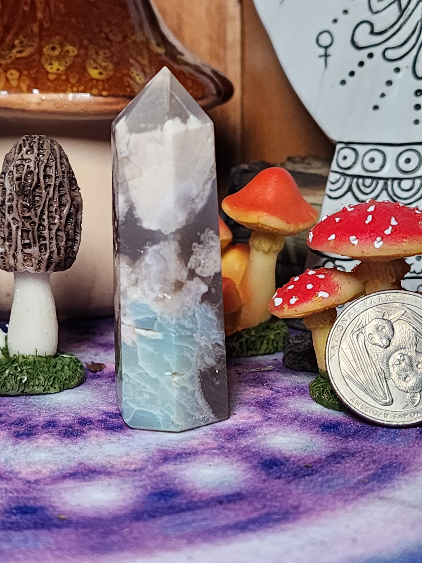 Green/black Flower Agate Tower