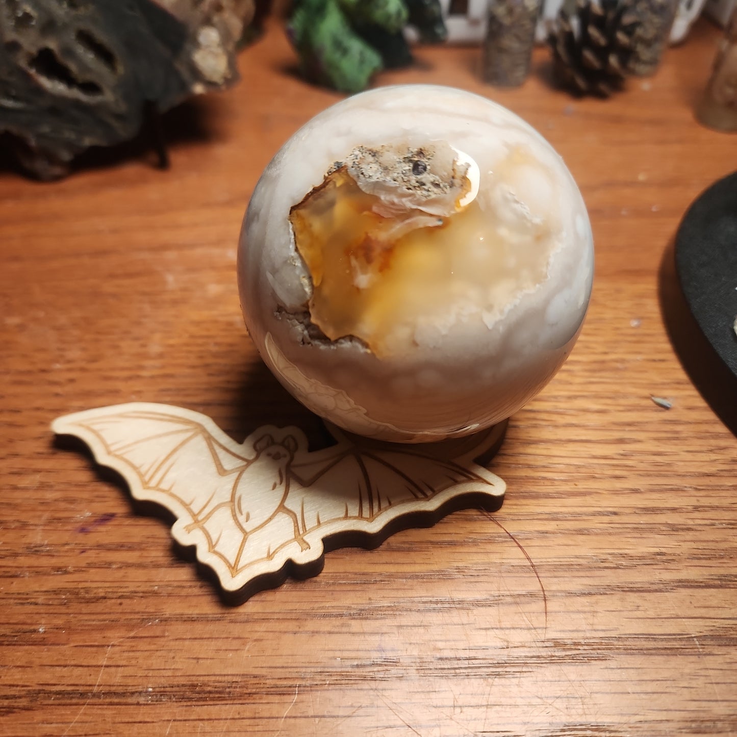 Flower agate x Carnelian sphere