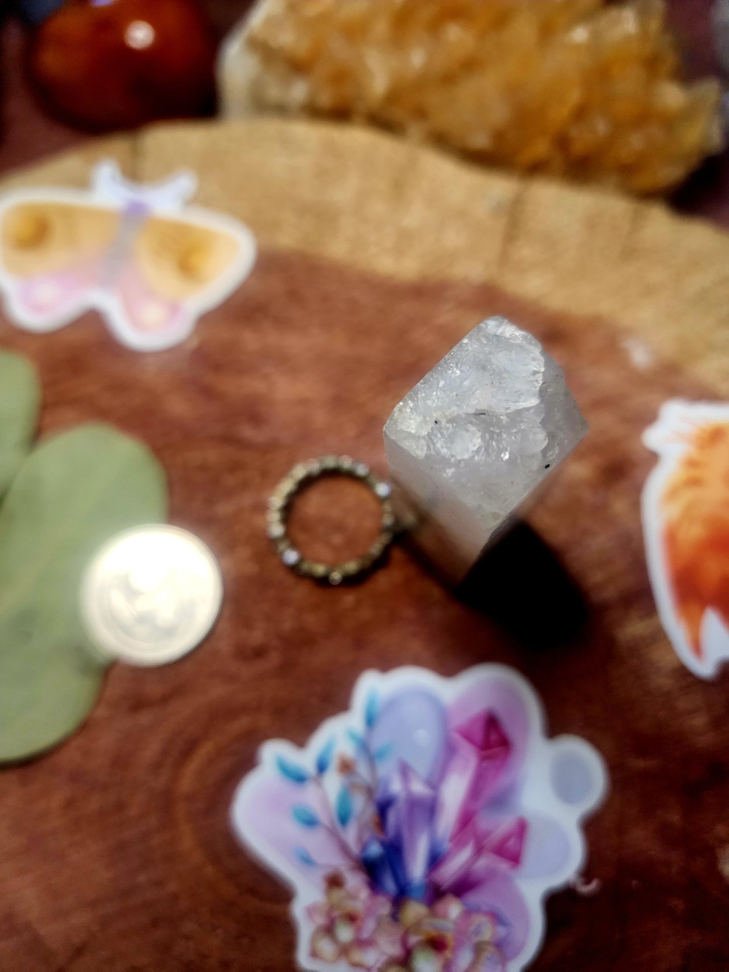 Moss agate tower with citrine