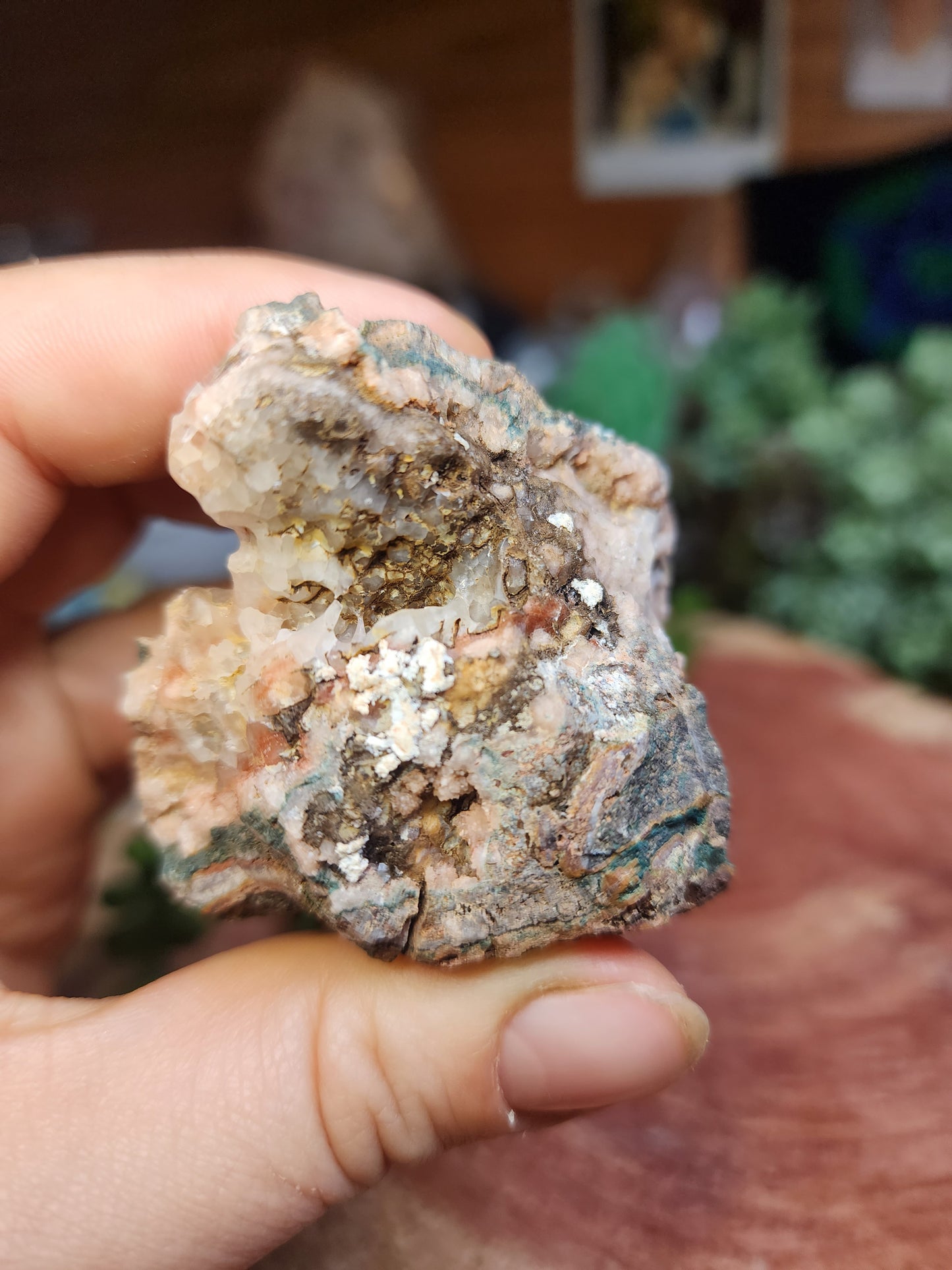 Pink amethyst raw druzy