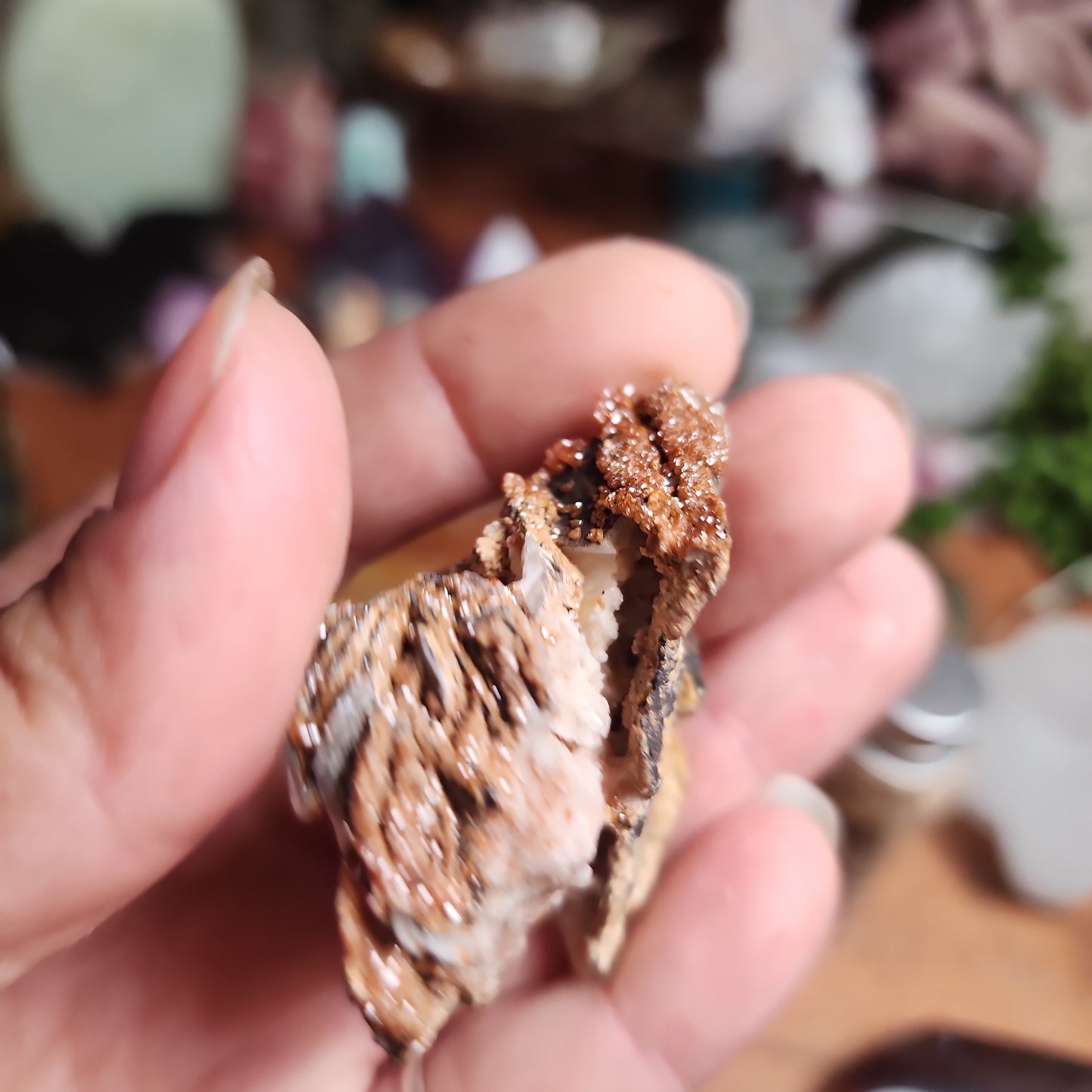 Vanadanite on Peach Stillbite