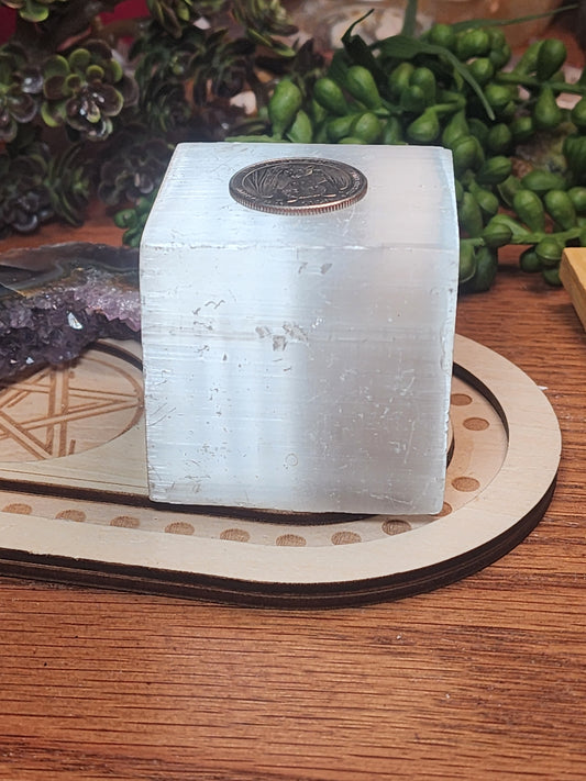 Satin Spar Charging Cube (selenite)