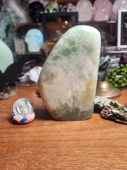 Gemmy Pistachio Calcite Freeform