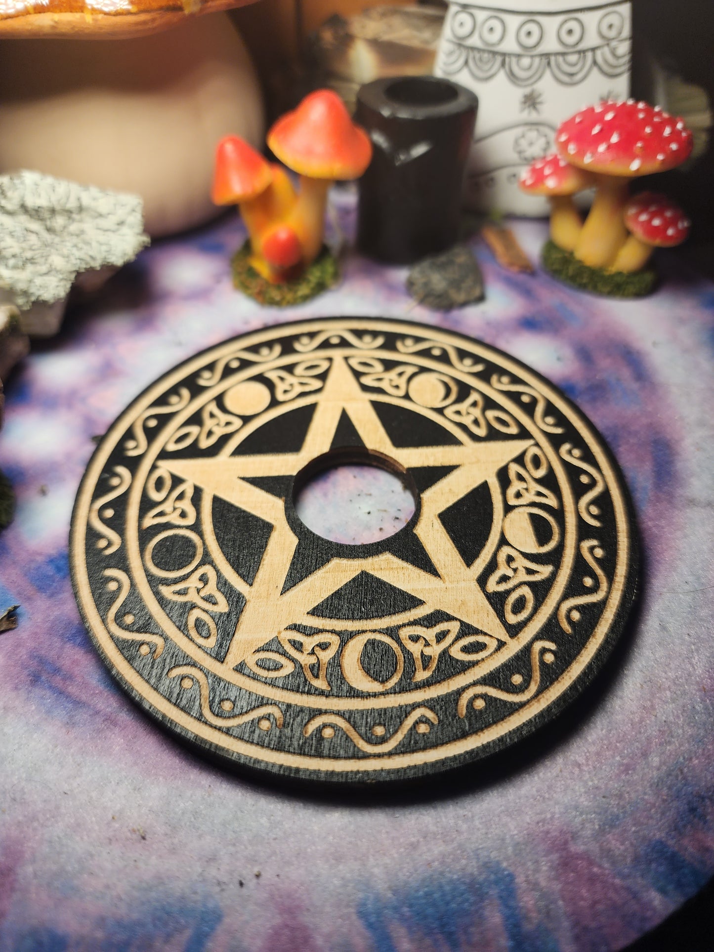 Pentacle Moon Phase Sphere Holder