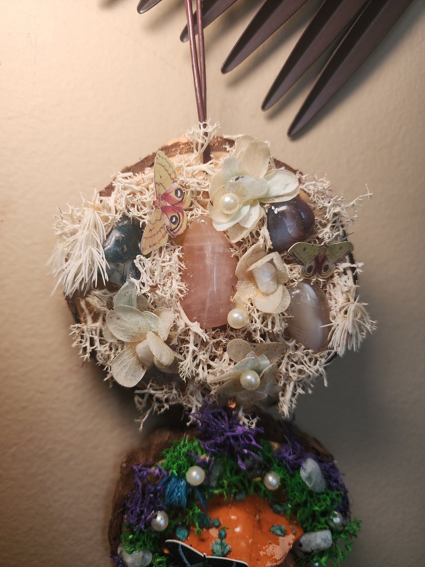 Double Mossy Wall Hanging