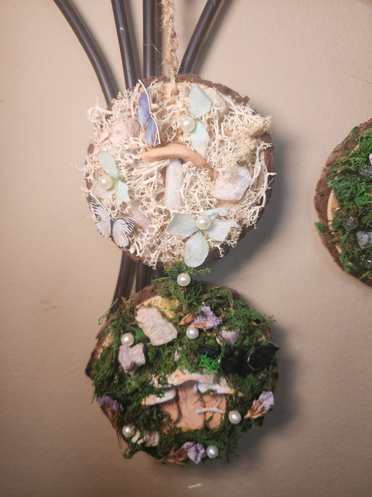 Day & Night Mossy Wall Hanging