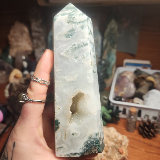 Large moss agate DRUZY tower