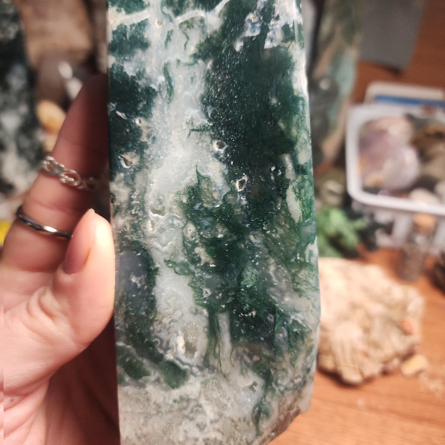 Large moss agate tower