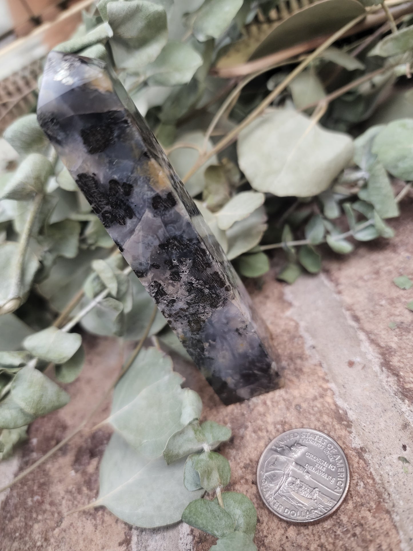 Agate tower with pyrite inclusions