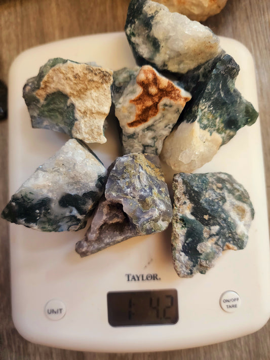 Lot of 6 raw moss agate pieces