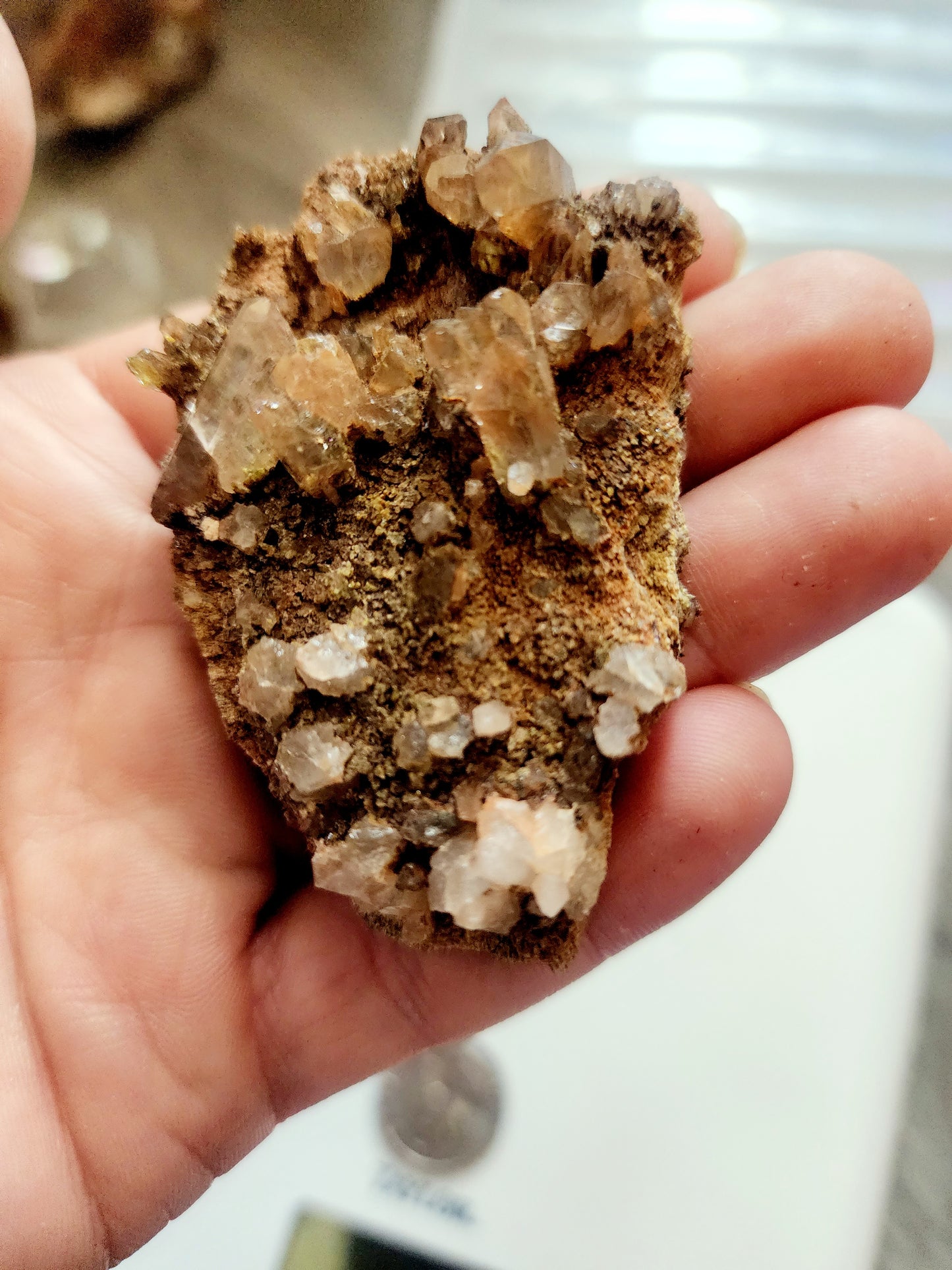 Quartz with hematite cluster 10