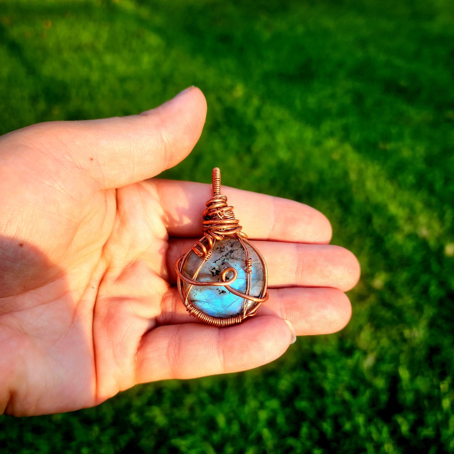 Labradorite pendant