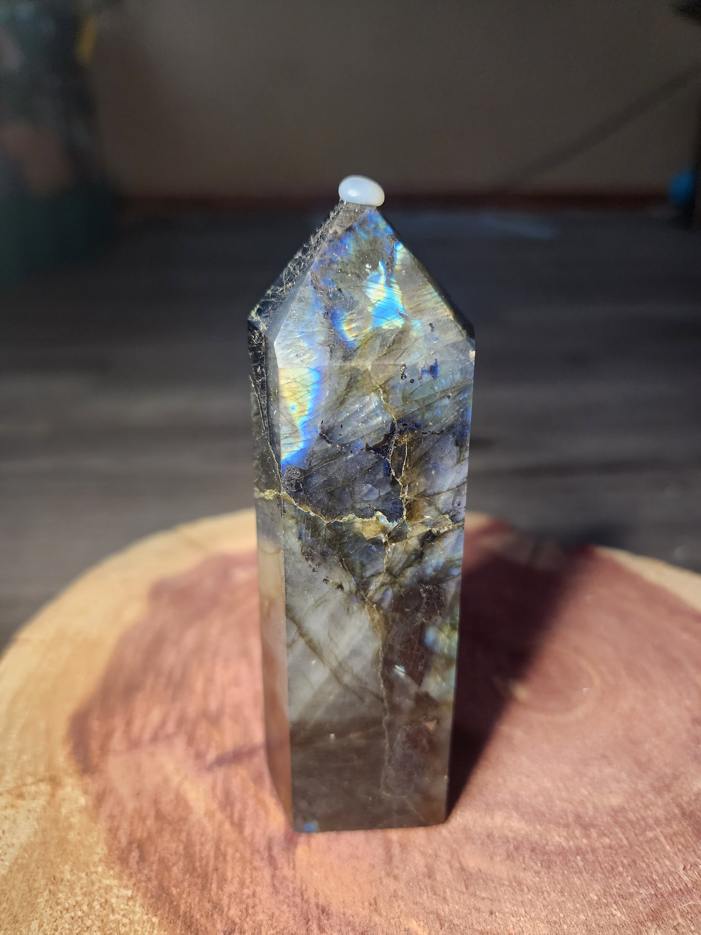 Super flashy labradorite tower!!!!