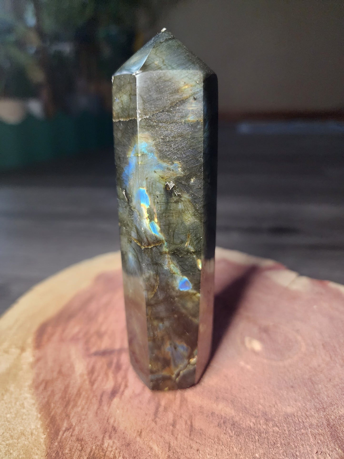 Flashy shimmery labradorite tower!!