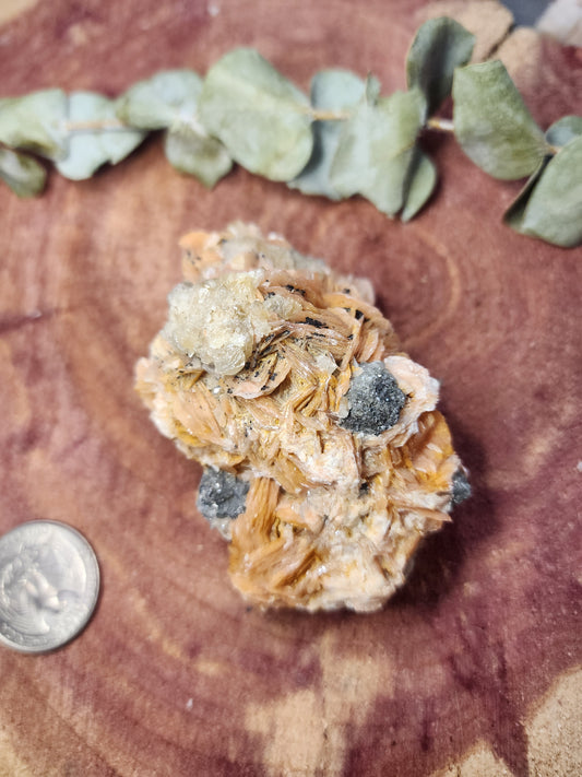 Barite cerrusite and gelina specimen