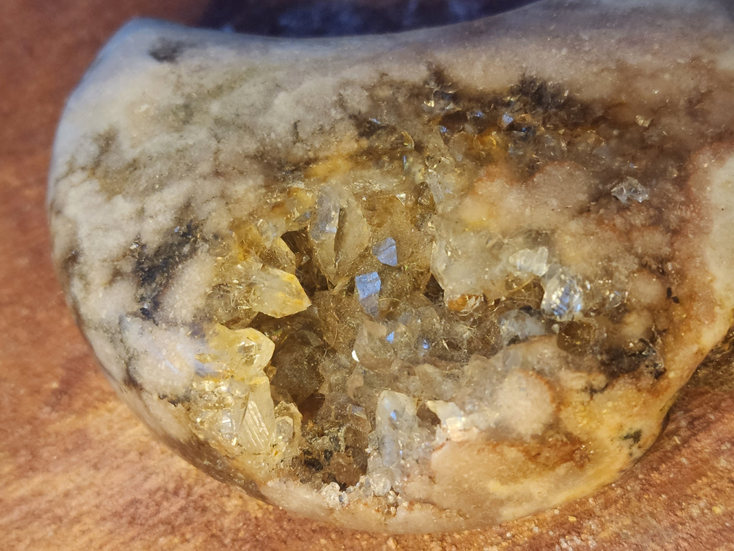 Druzy pink amethyst moon