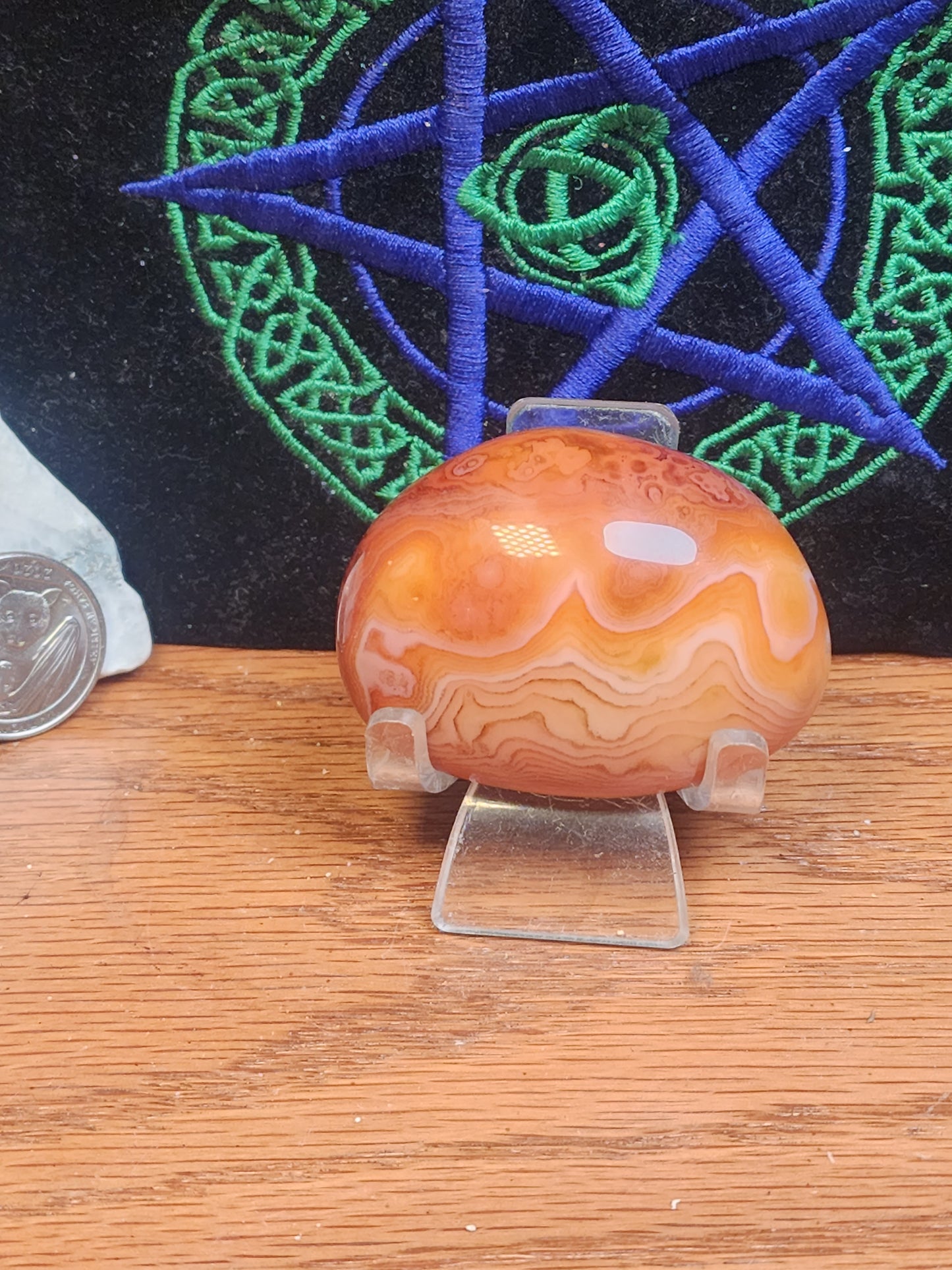 Red mexican agate palmstone