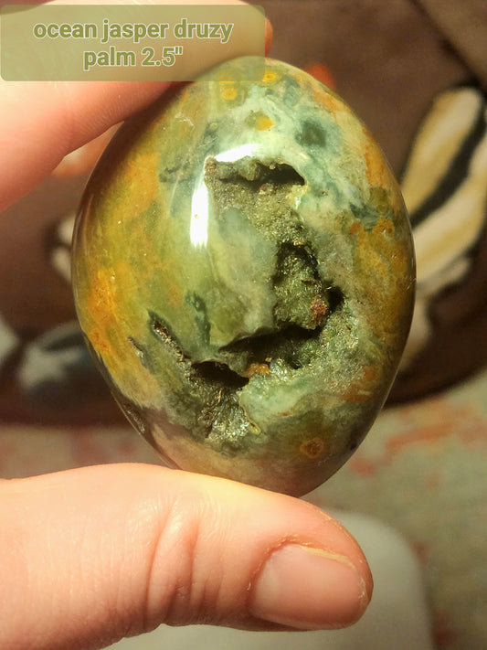 Druzy Ocean Jasper palmstone